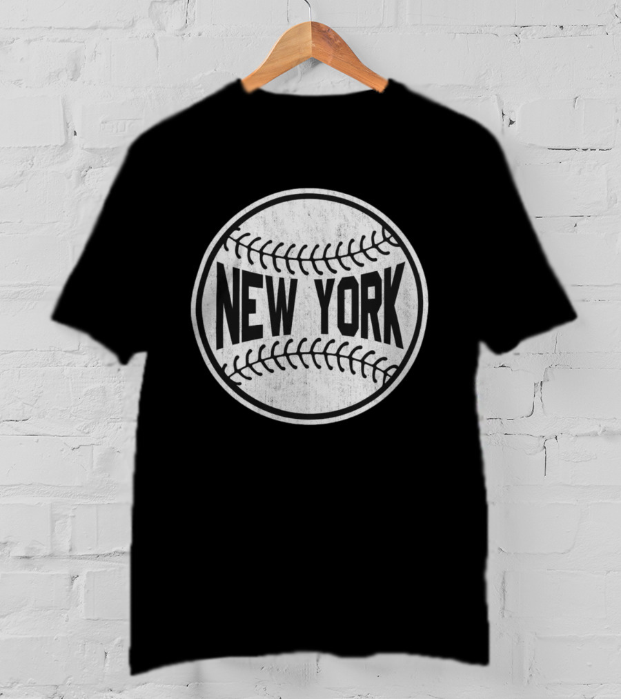 Distressed Vintage New York Baseball Logo Fan T-Shirt