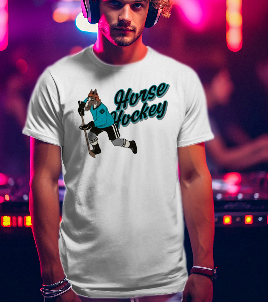 Davidsamsonpodcast Horse Hockey Skating Cartoon Horse With Stick T-Shirt