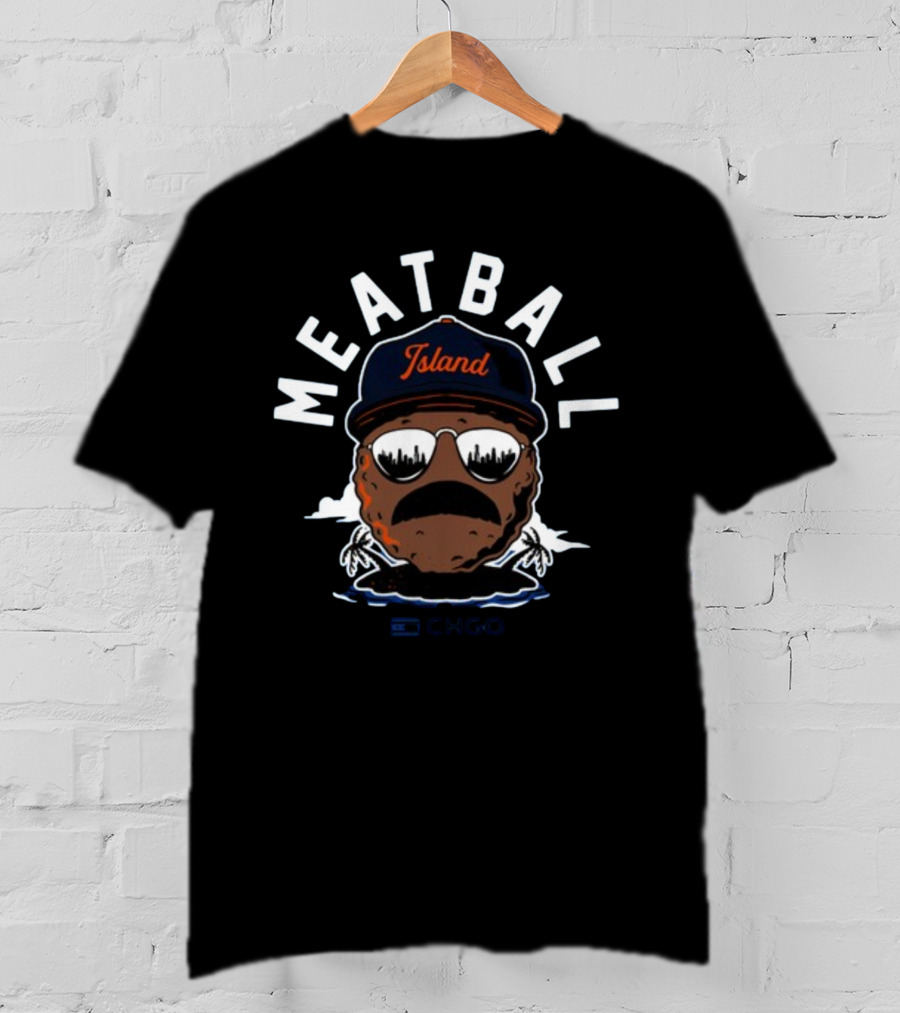 Greg Braggs Jr Meatball Island CHGO Sunglasses Reflection T-Shirt