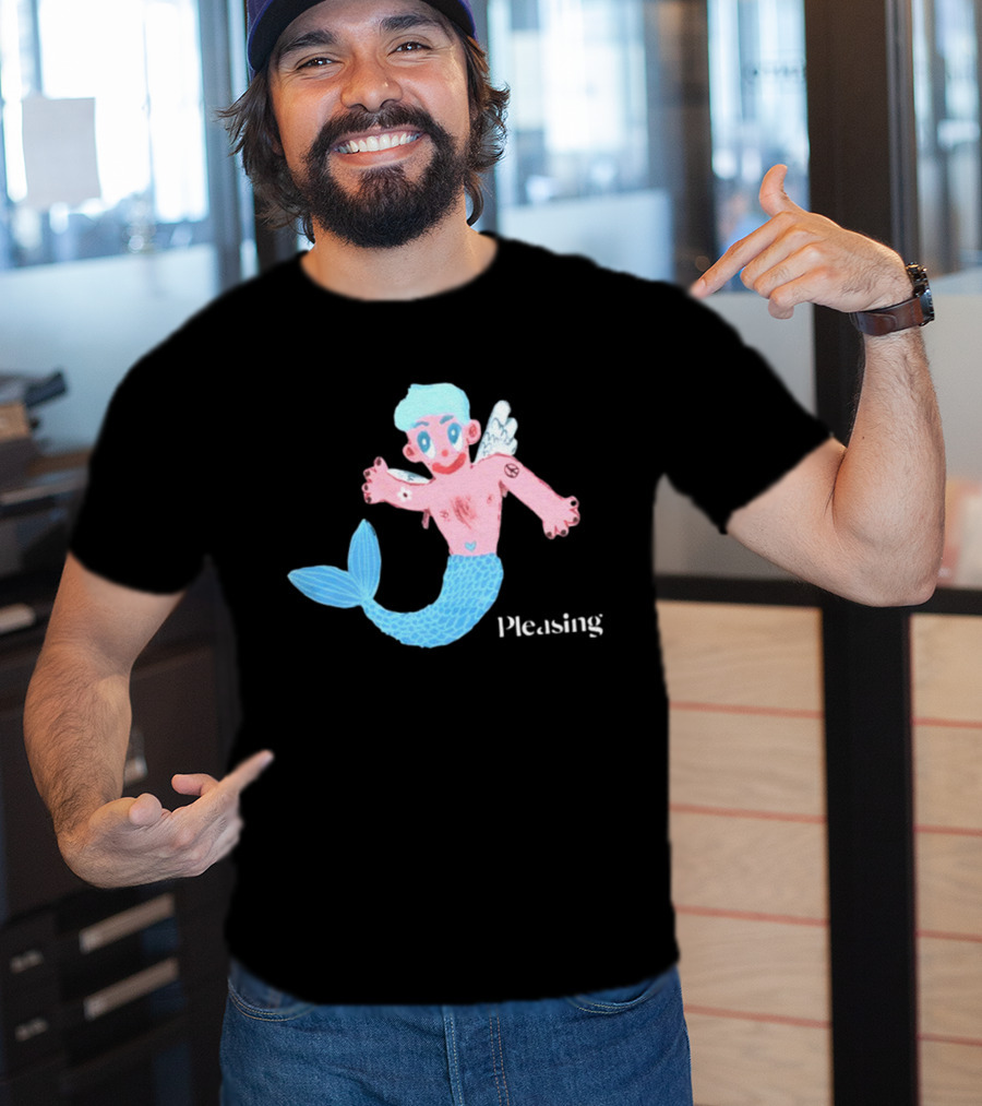 Pleasing Hairy Mermaid Graphic With Wings And Heart Tattoo T-Shirt