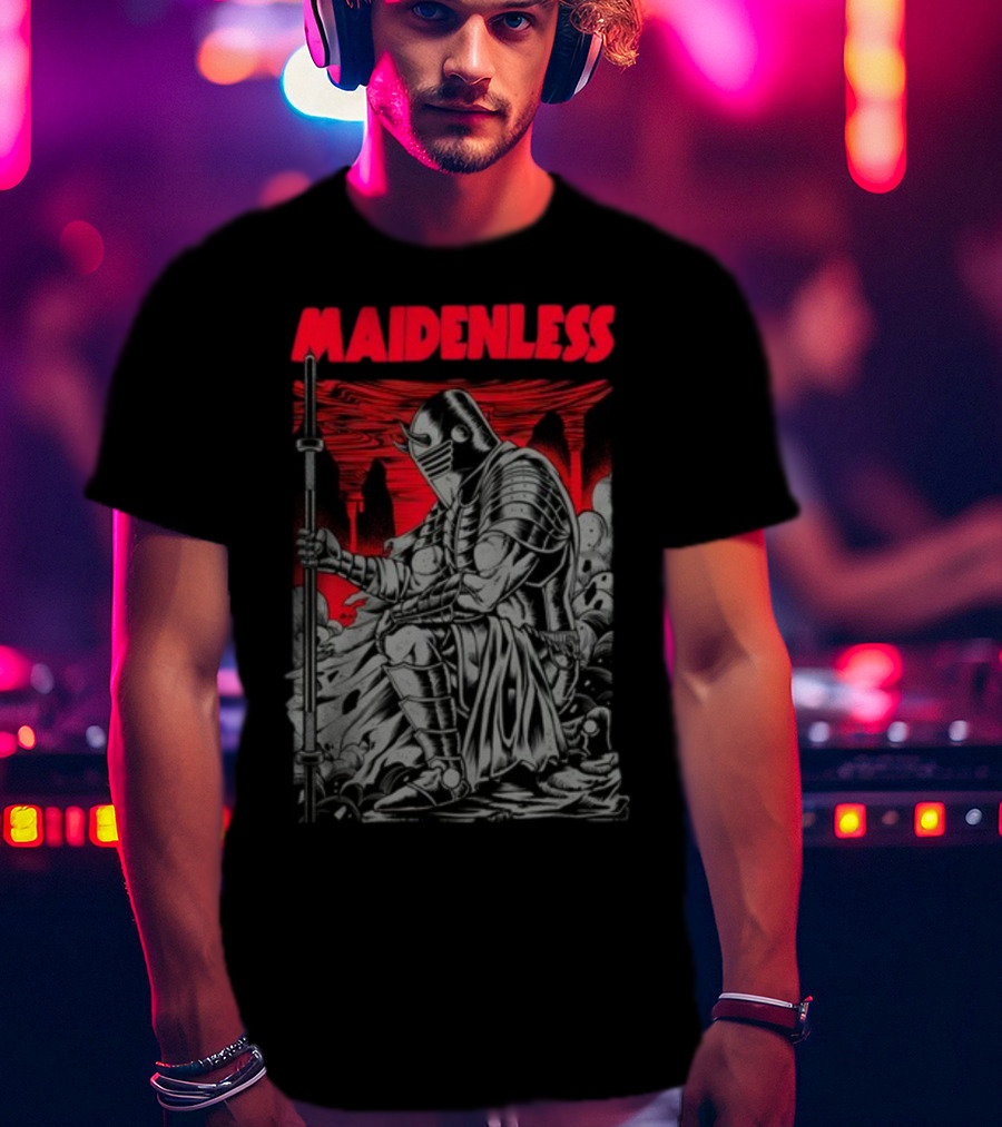 Maidenless Raskol Knight Dark Fantasy Art Comic T-Shirt