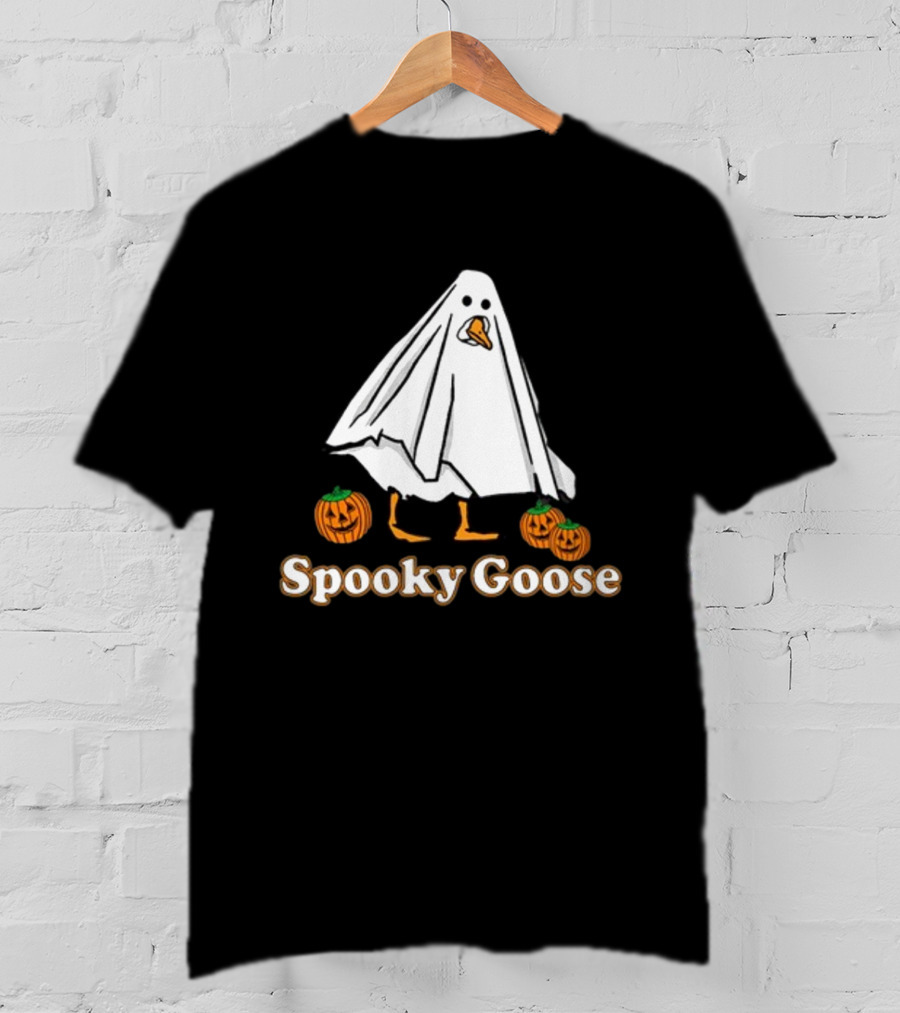Spooky Goose Ghost Costume With Pumpkins T-Shirt