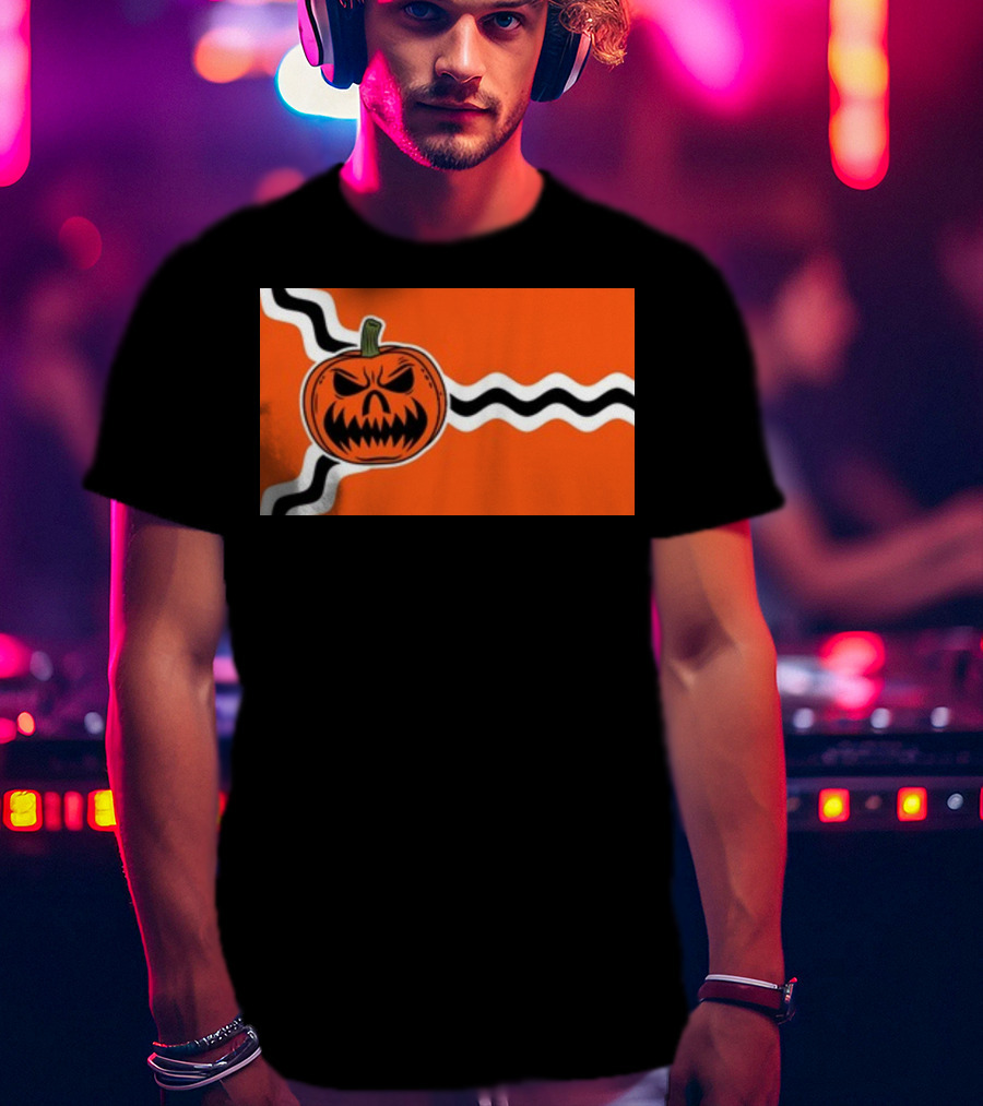 St. Louis Flag Inspired Pumpkin Halloween T-Shirt