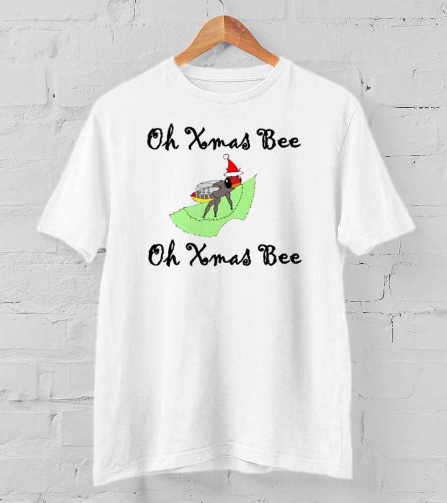 Oh Xmas Bee Santa Hat Festive Holiday Image T-Shirt