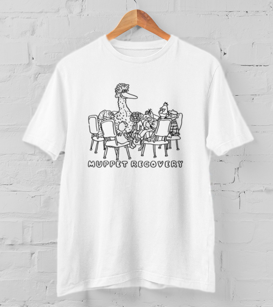 Muppet Recovery Big Bird Group Circle T-Shirt