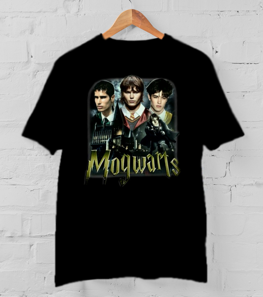 Galleryno8 Mogwarts Hogwarts-Inspired Magic School T-Shirt