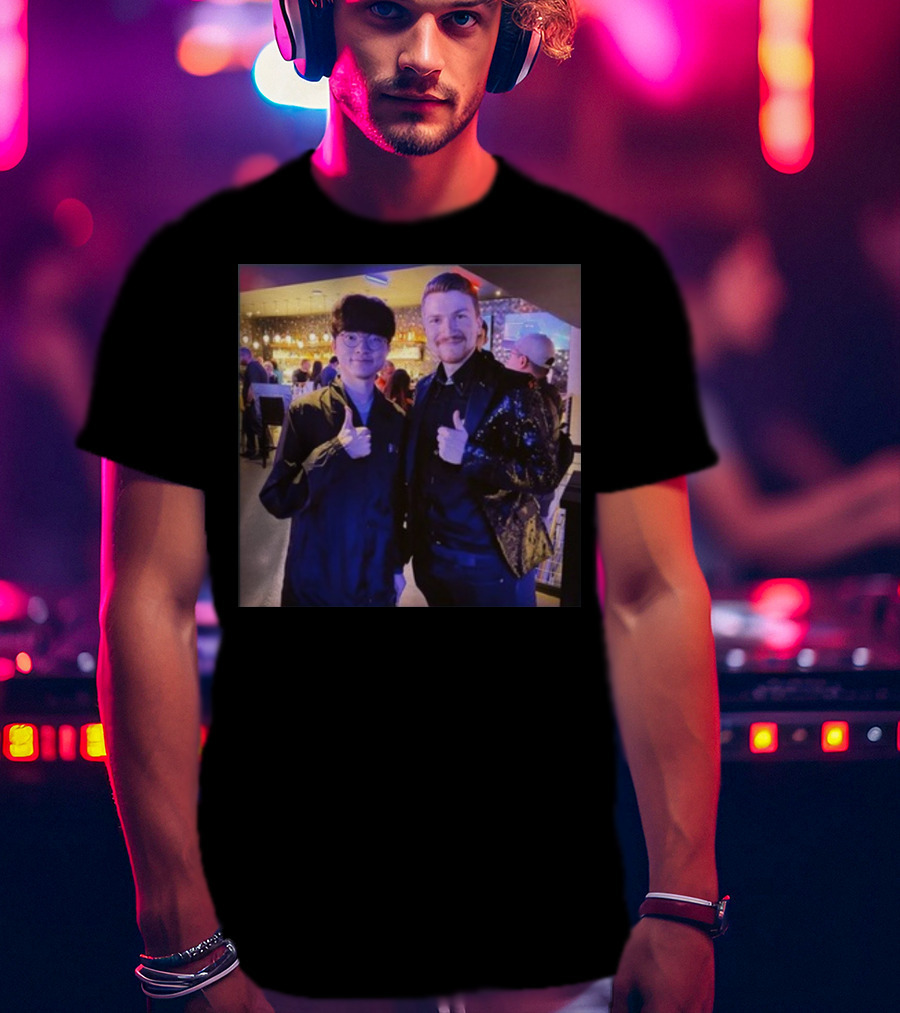 Fabian Mallant With Faker Thumbs Up Photo T-Shirt