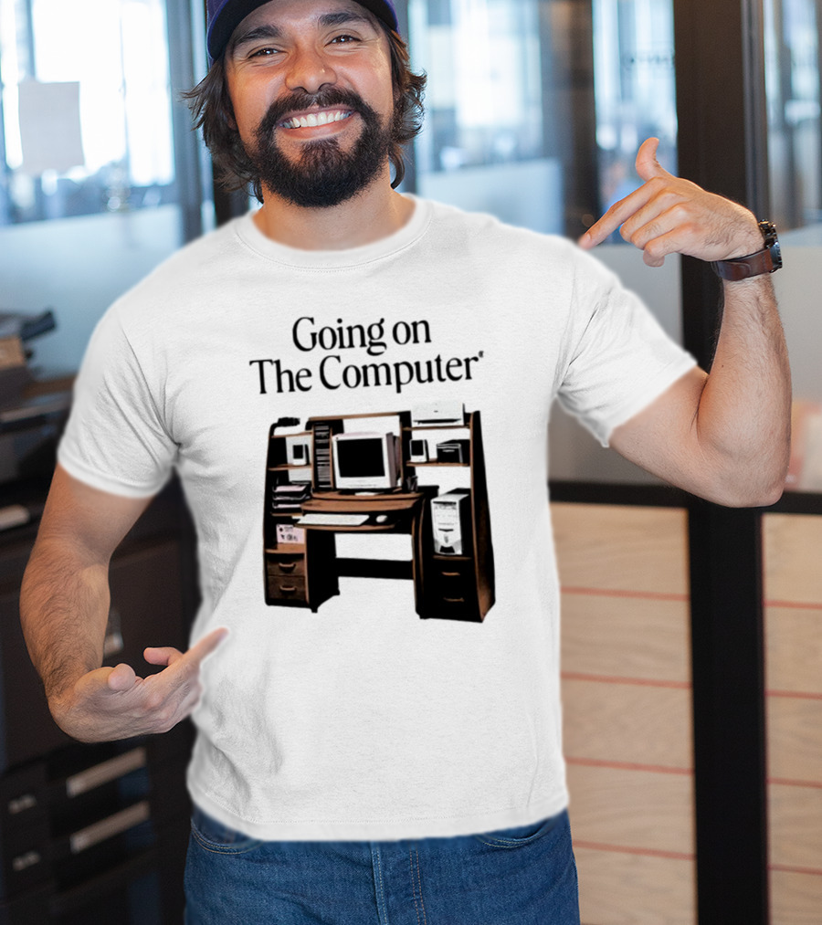 Going On The Computer In Loving Memory 1995-2207 Retro Desktop Setup T-Shirt