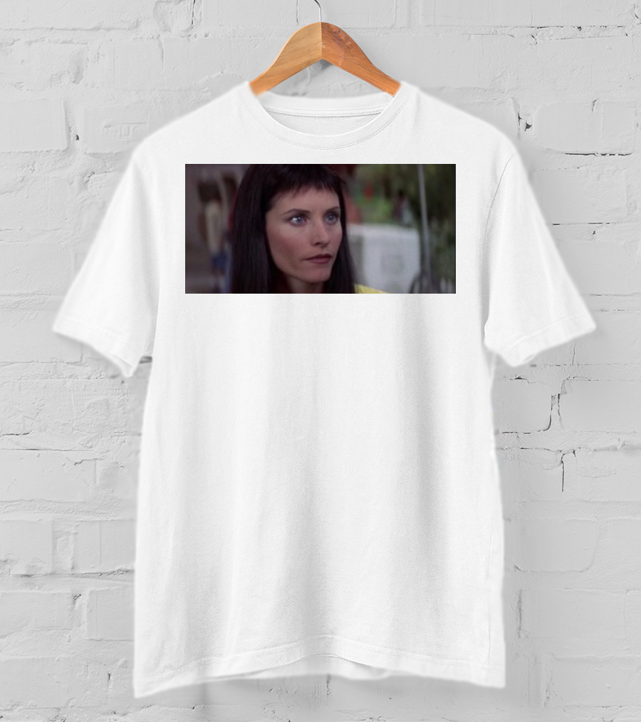 Courteney Cox Scream Movie Character House Party Scene T-Shirt