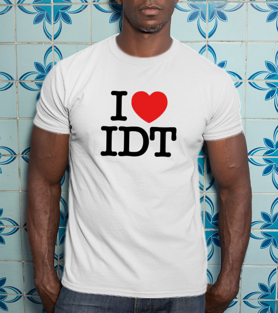 I Heart IDT Bold Text With Red Heart T-Shirt