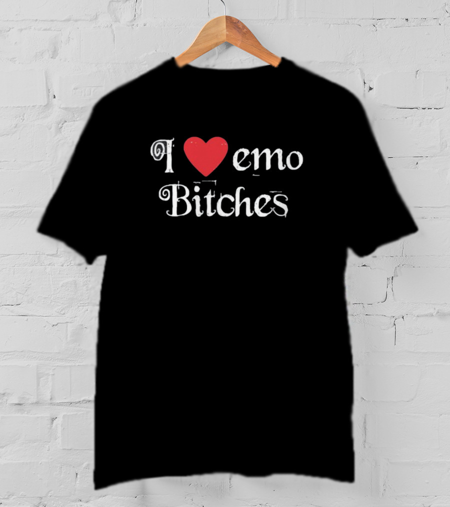 Crymson I Heart Emo Bitches Spencer's Bold Love T-Shirt