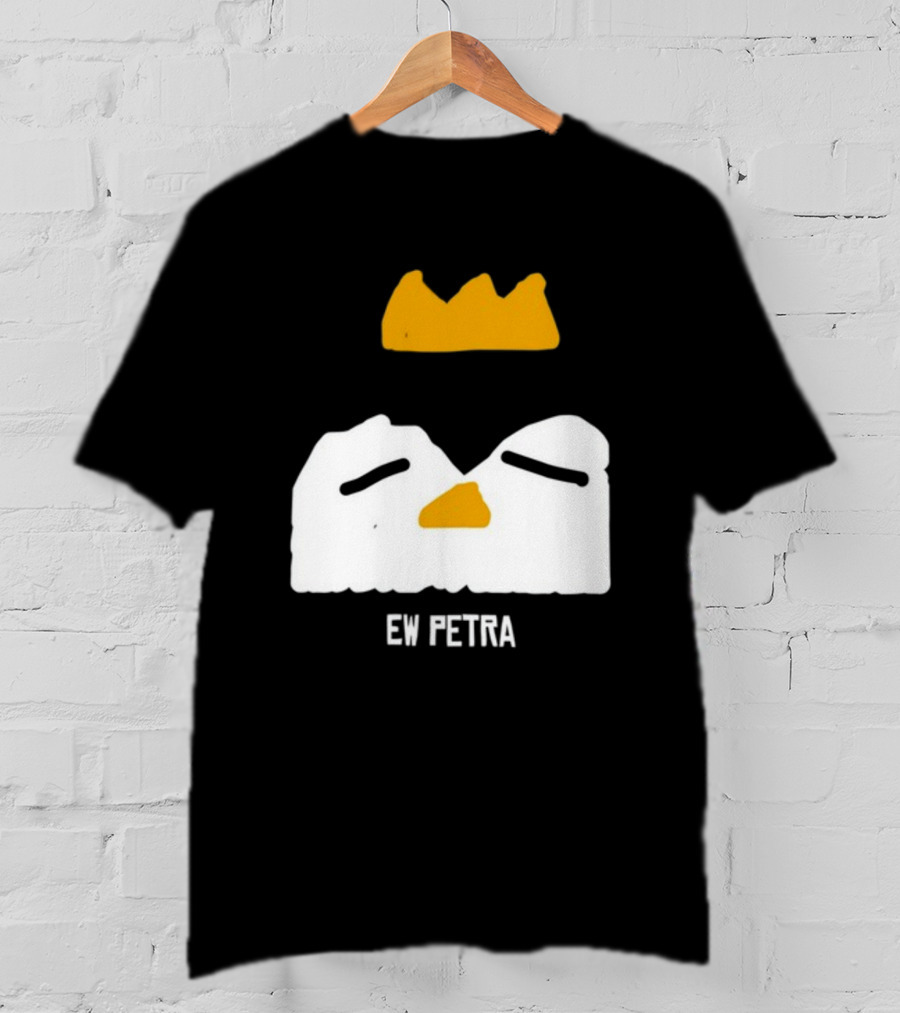 Ew Petra Gurin Clips Iconic T-Shirt