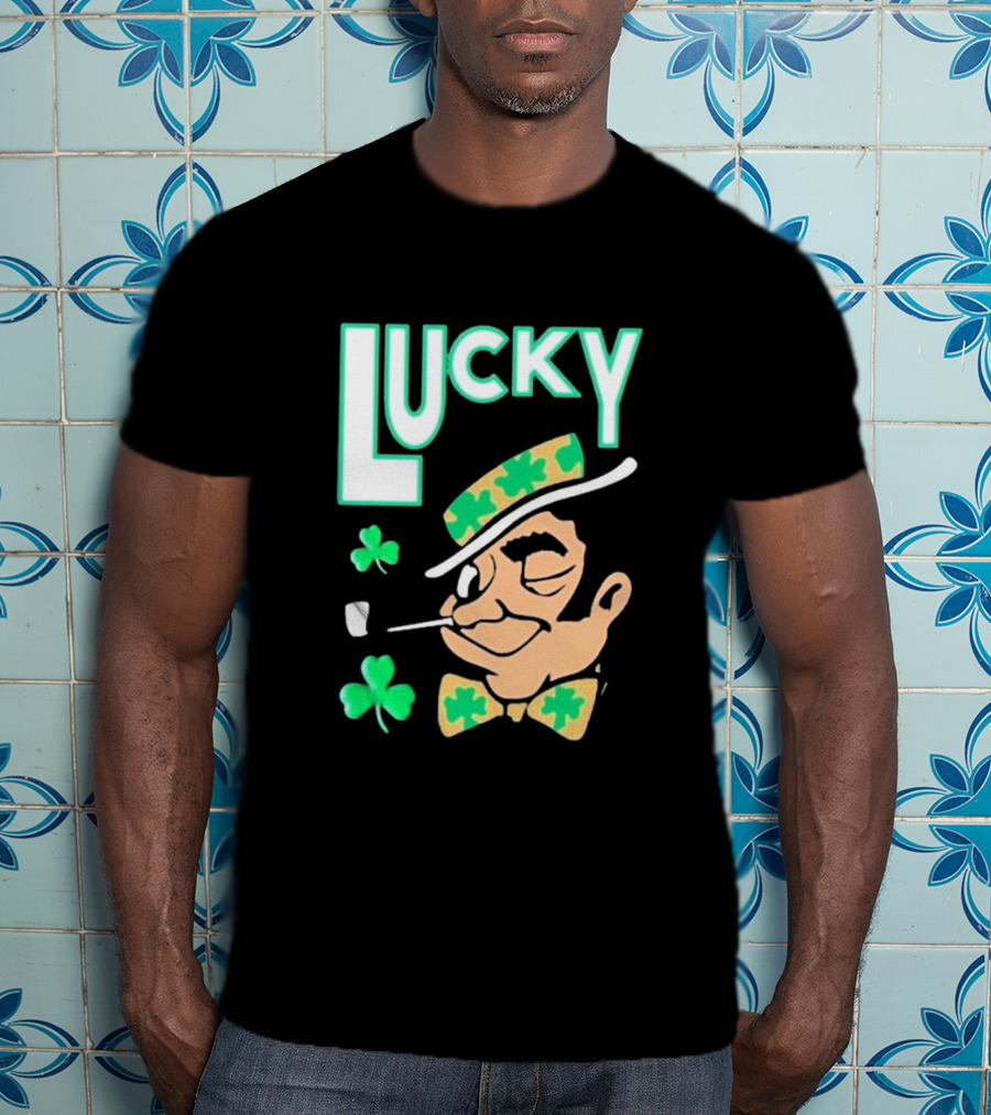 Boston Celtics Lucky The Leprechaun Shamrock Winking Pipe T-Shirt