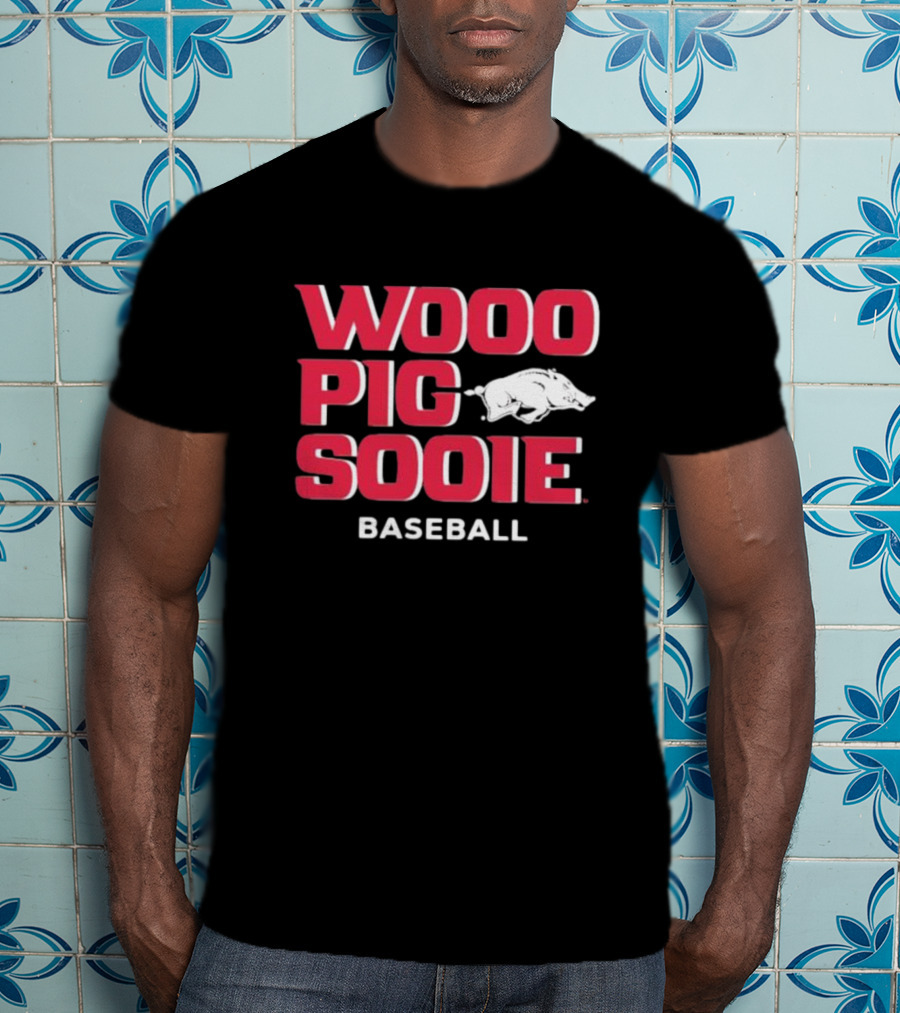 Wooo Pig Sooie Arkansas Baseball Black Pig T-Shirt