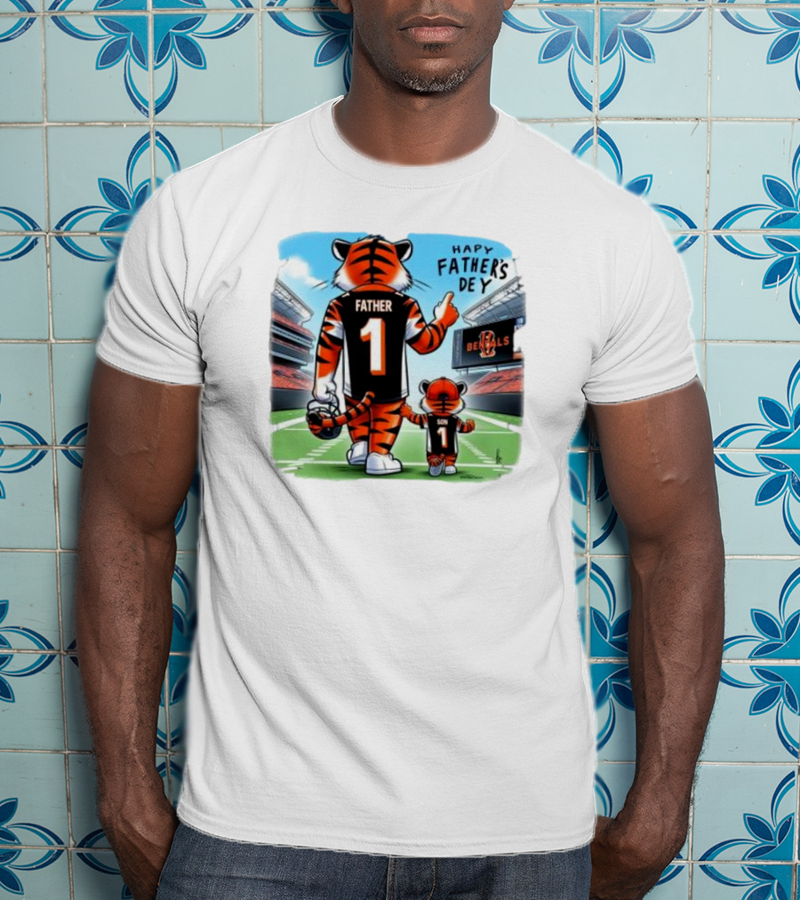 Cincinnati Bengals Mascot Father Son Happy Father’s Day T-Shirt