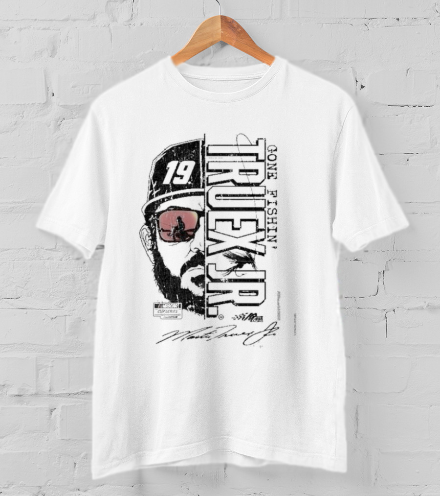 Martin Truex Jr Joe Gibbs Racing Team Gone Fishin’ 19 Racing Silhouette Sunglasses Graphic Signature T-Shirt