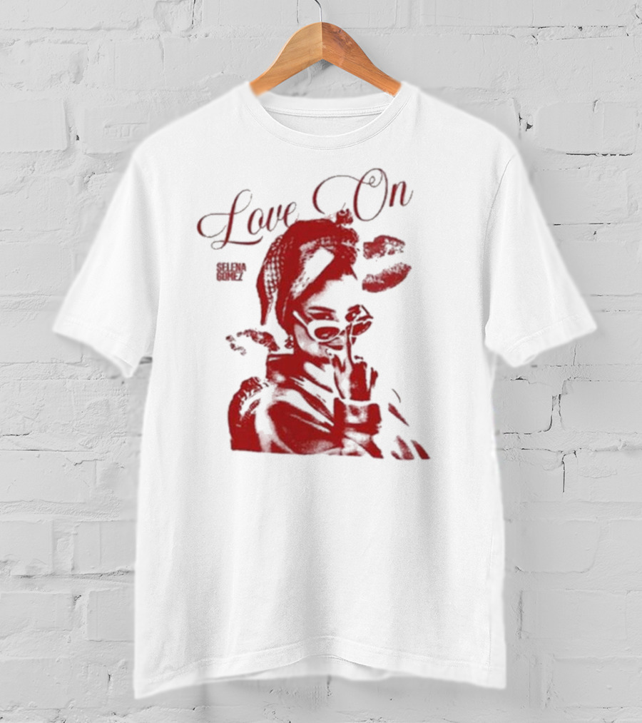 Selenagomez Love On Red Lips And Figure T-Shirt