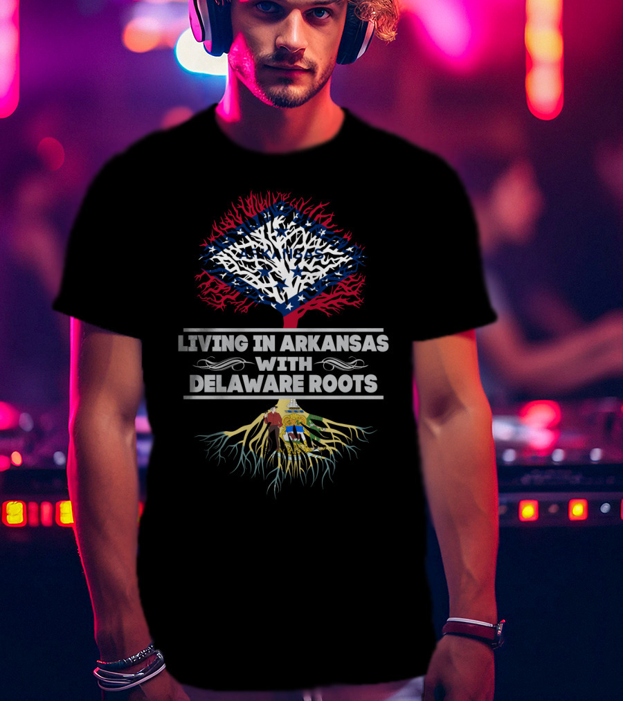 Arkansas Living With Delaware Heritage Featuring State Flag And Coat Of Arms T-Shirt