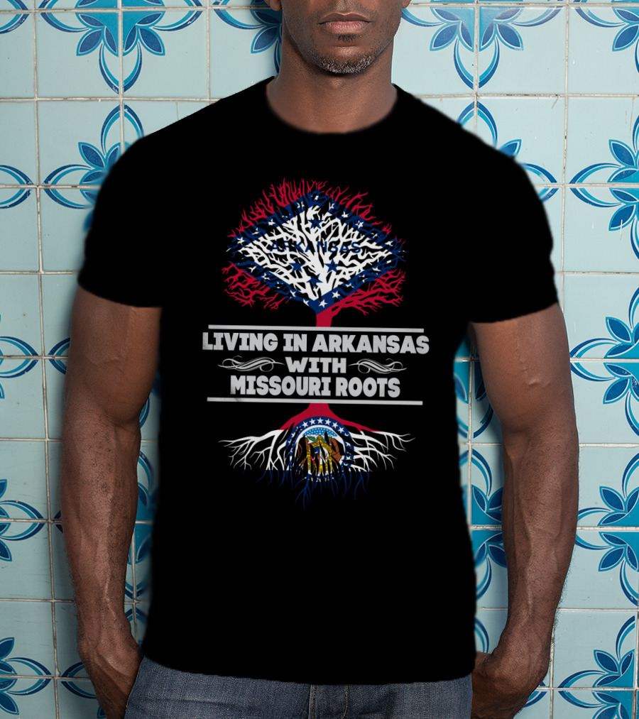 Living In Arkansas With Missouri Roots Flag Tree Design Seal T-Shirt