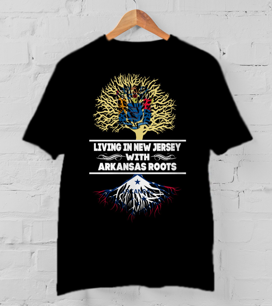 Living In New Jersey With Arkansas Roots Tree Design With State Flags T-Shirt