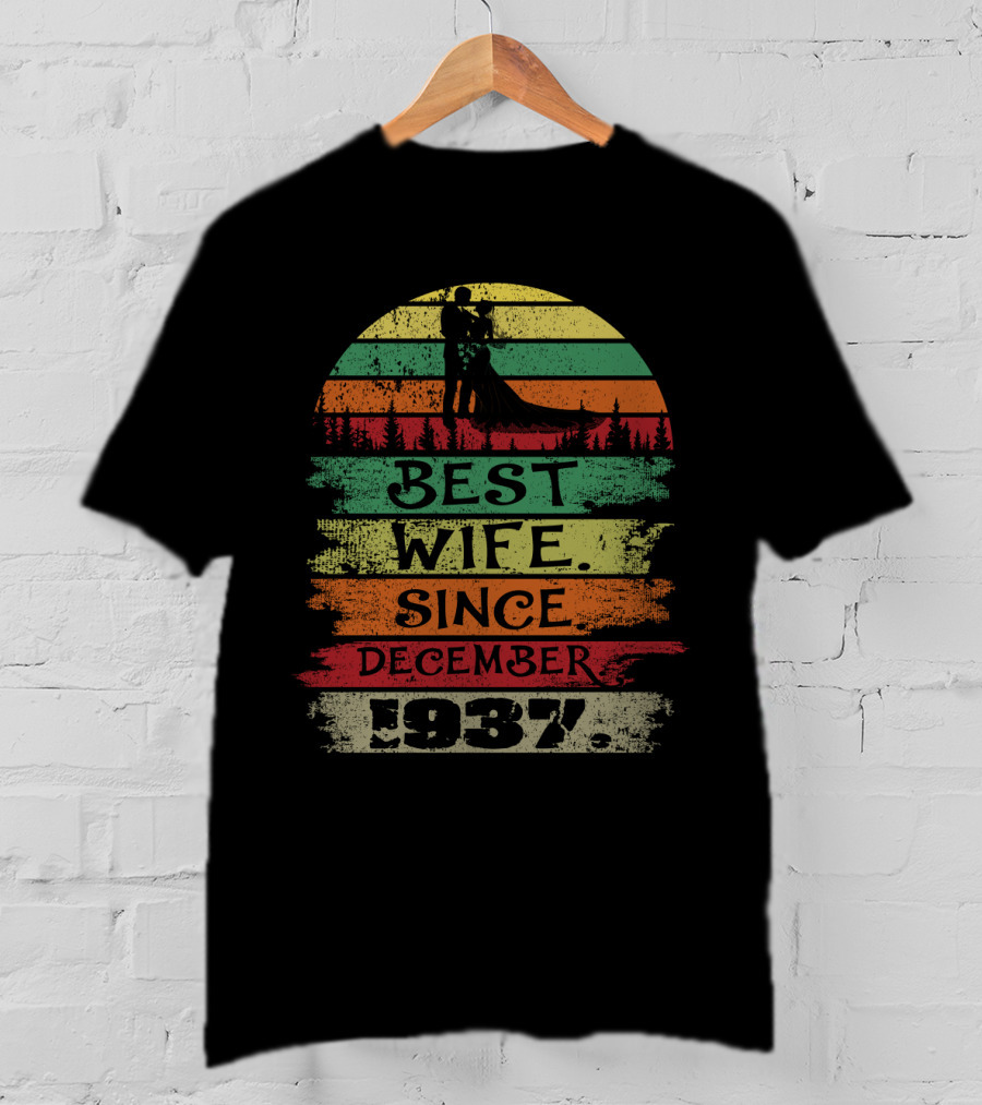 Best Wife Since December 1937 Vintage Sunset T-Shirt