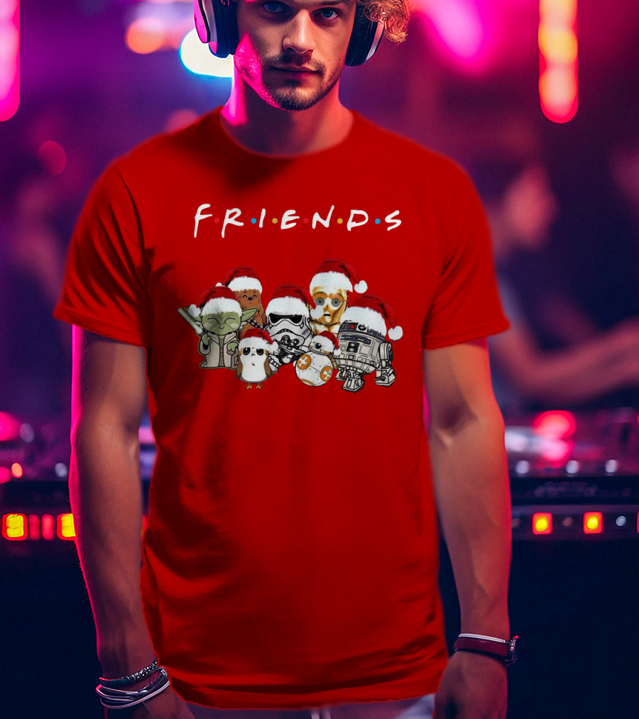 Star Wars Characters Yoda Chewbacca Porgs Stormtrooper R2 D2 C 3PO BB 8 Friends TV Show Christmas Santa Hats T-Shirt