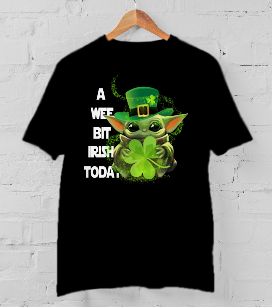 Baby Yoda A Wee Bit Irish Today Shamrock Fedora T-Shirt