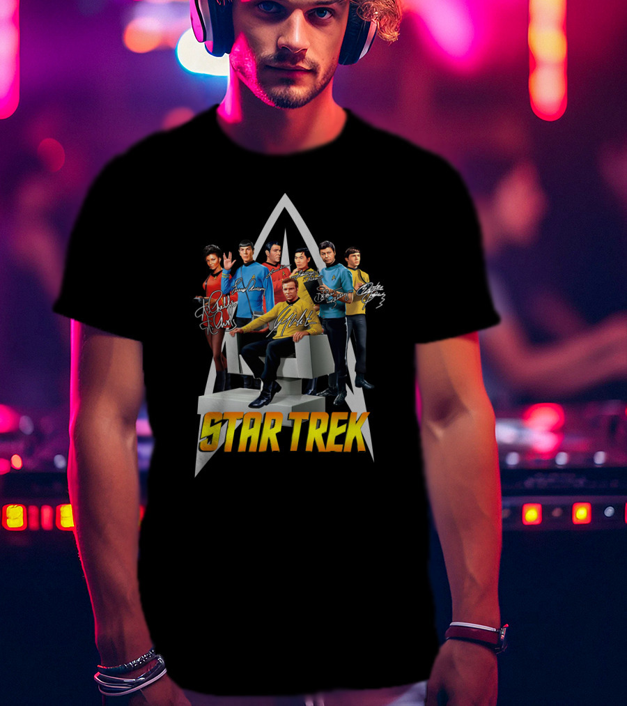 Star Trek Cast Character Ensemble T-Shirt