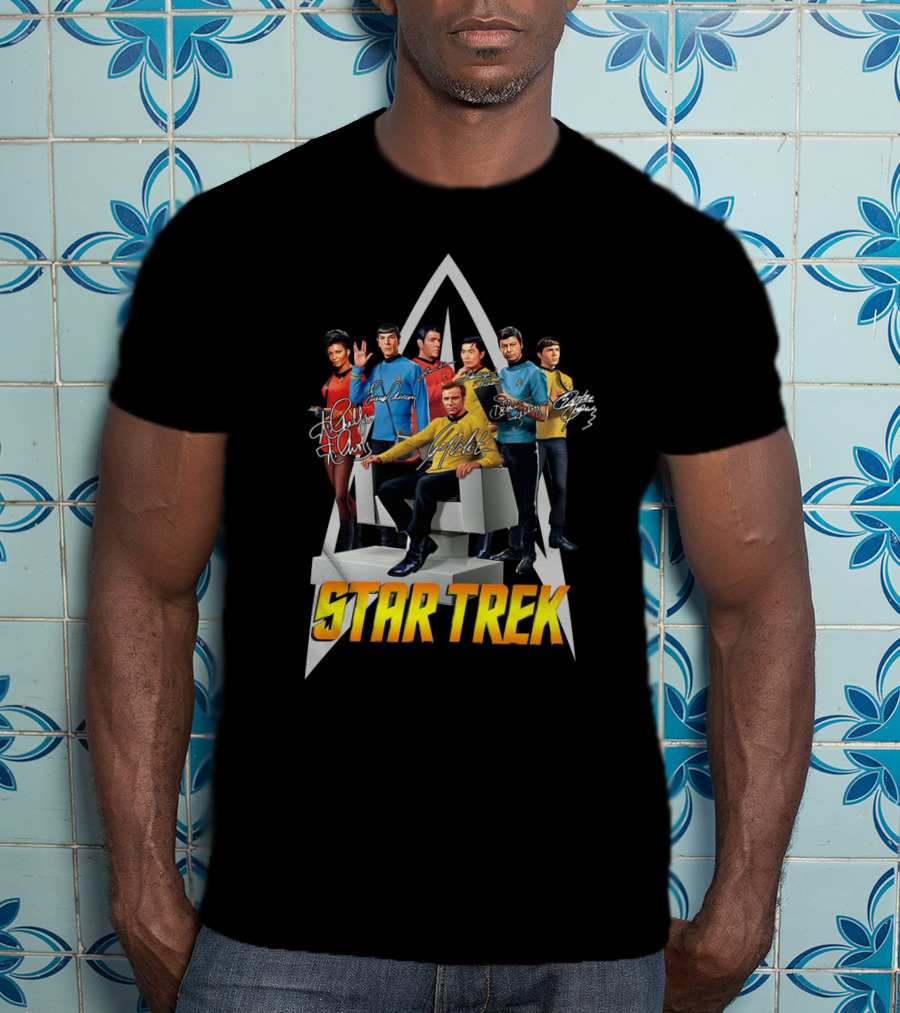 Star Trek Cast Character Ensemble T-Shirt