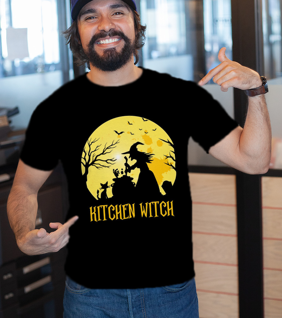 Kitchen Witch Halloween Silhouette Moon Cooking Potion T-Shirt
