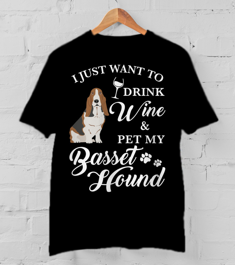 I Just Want To Drink Wine And Pet My Basset Hound Paws Icons T-Shirt
