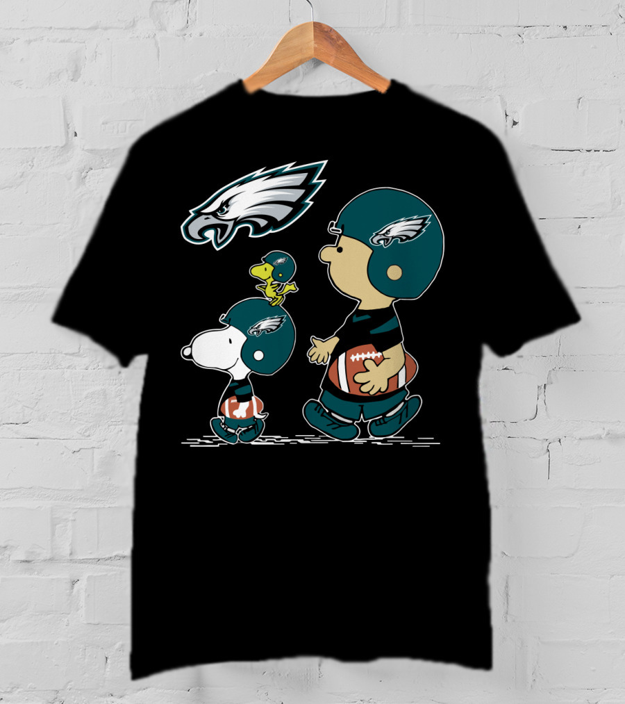 Peanuts Eagles Christmas Football Cute Characters T-Shirt