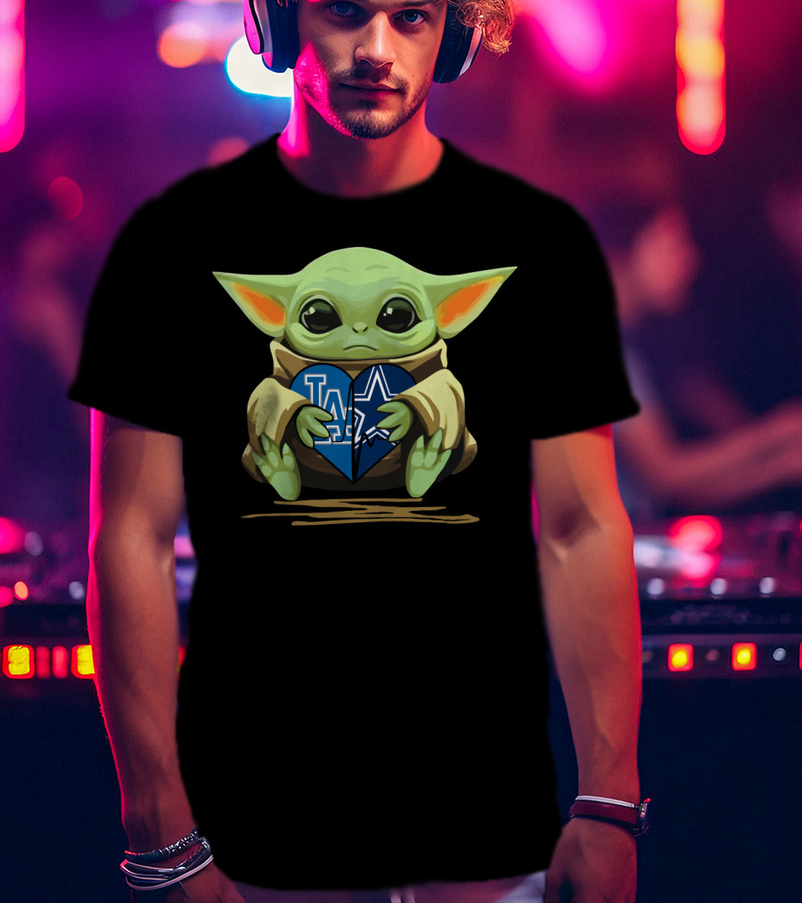 Baby Yoda Holding La Dodgers Dallas Cowboys Heart T-Shirt