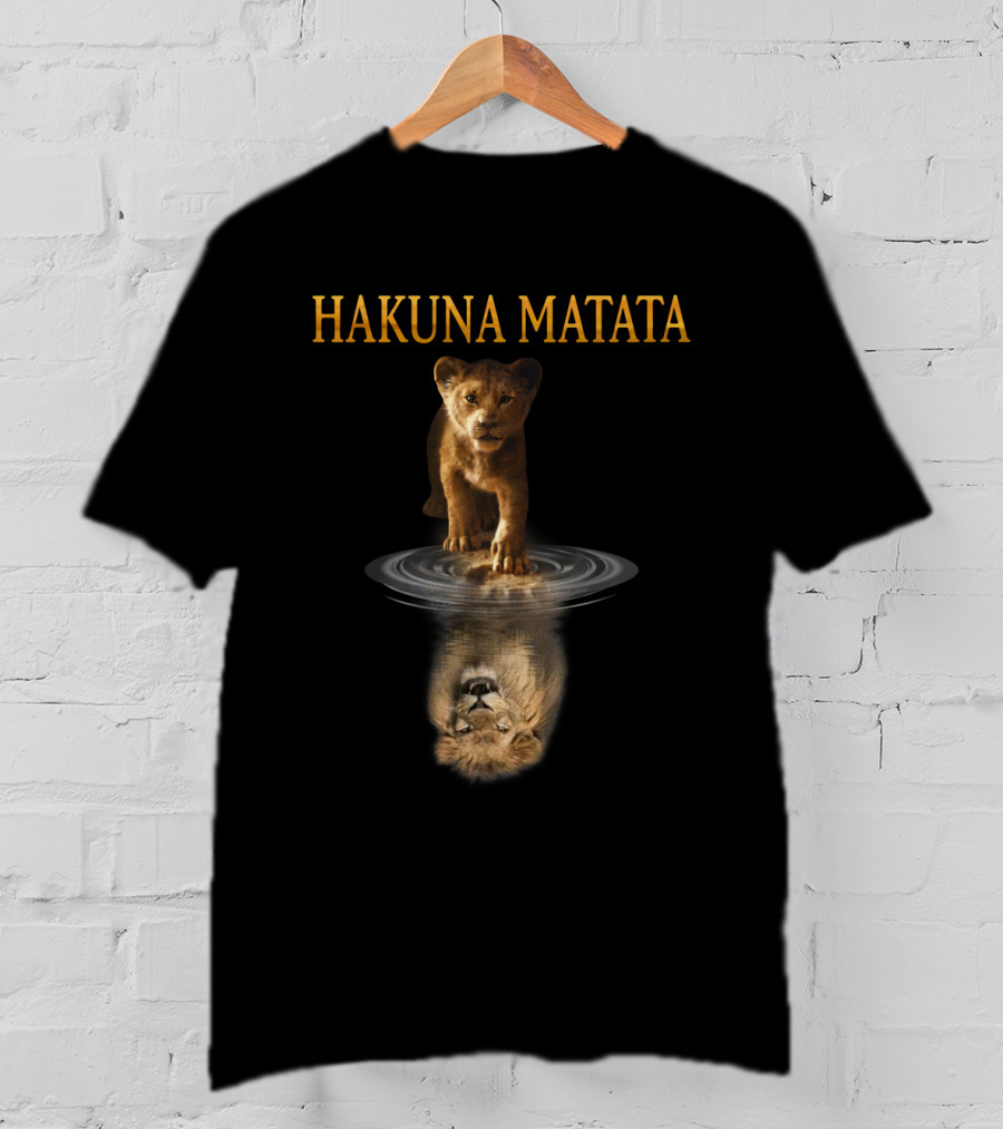 HAKUNA MATATA Lion Cub And Reflection Lion King Mirror T-Shirt