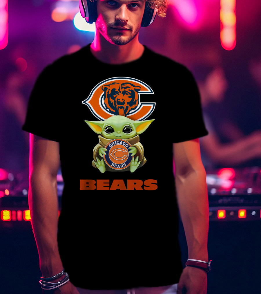 Baby Yoda Holding Chicago Bears Logo With C Bear Head And Text Bears T-Shirt