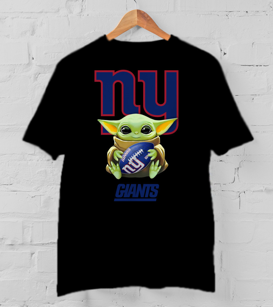 Baby Yoda Hugging New York Giants Football Fan T-Shirt