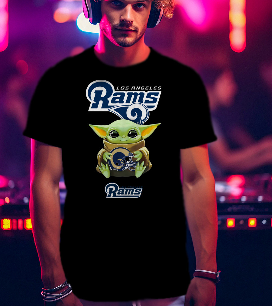 Star Wars Baby Yoda Los Angeles Rams Helmet Hug T-Shirt