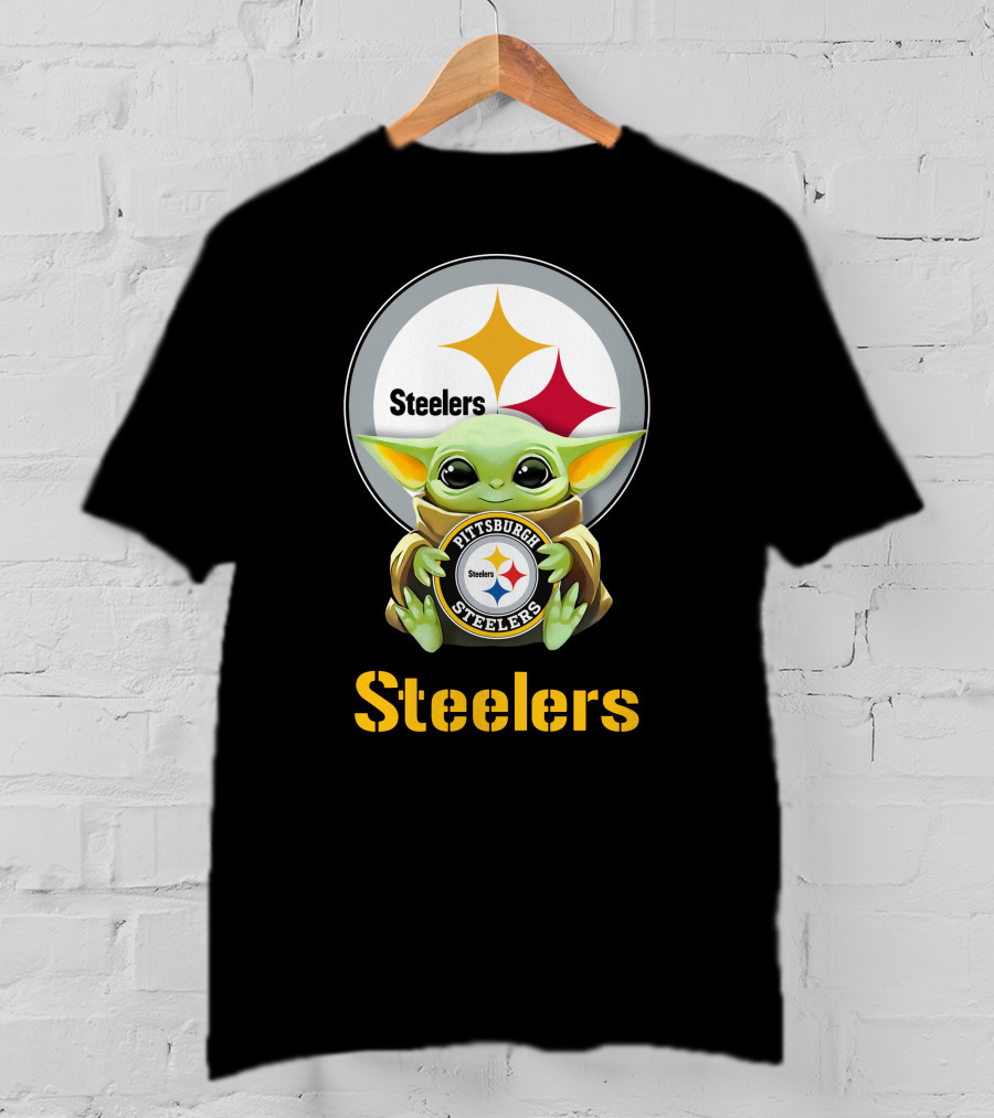 Star Wars Baby Yoda Hug Steelers Pittsburgh Steelers T-Shirt