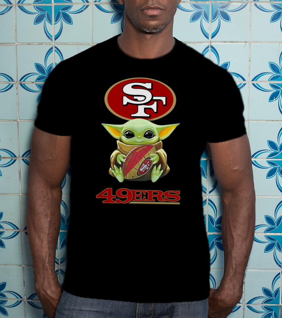 Star Wars Baby Yoda Holding San Francisco 49ers Football Fan T-Shirt