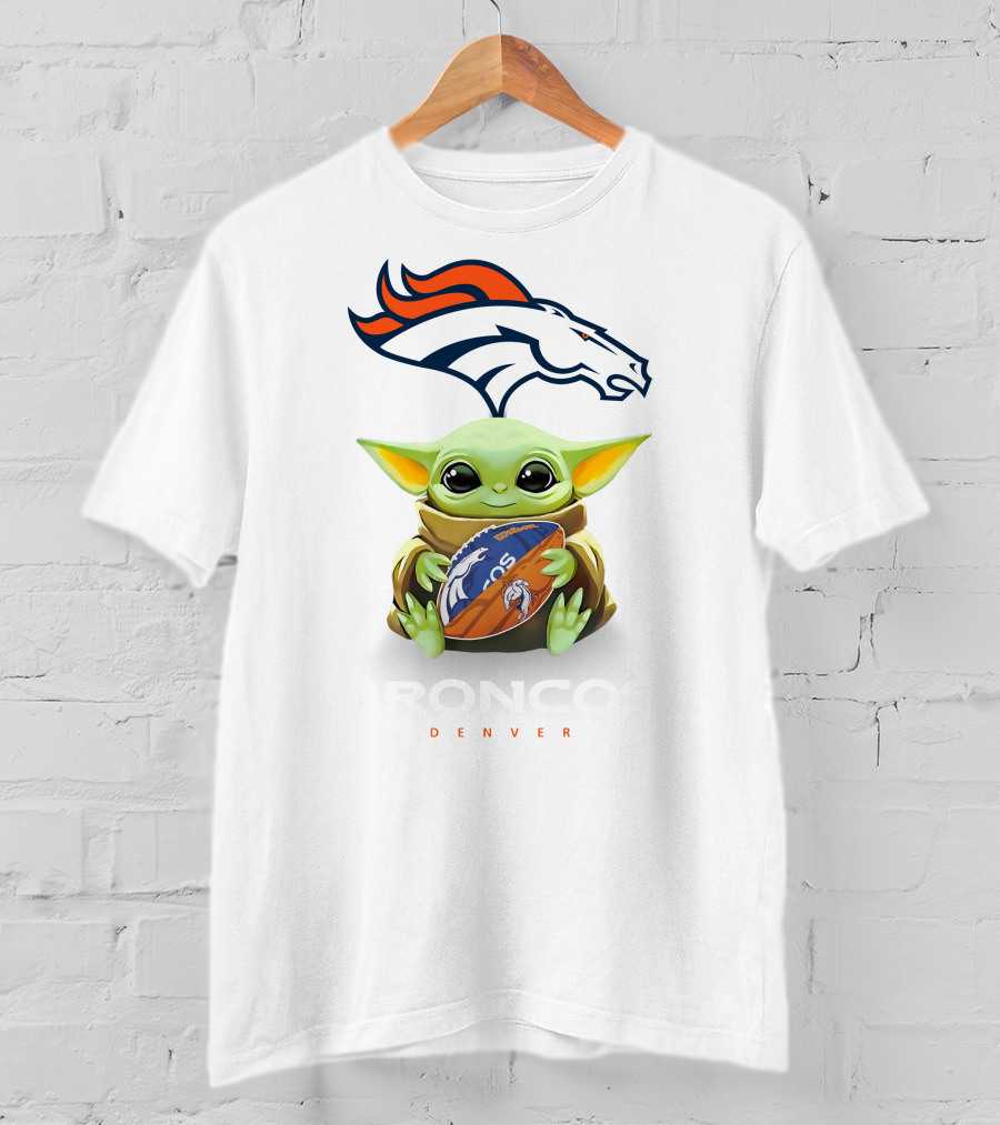 Baby Yoda Hug Broncos Football Denver Broncos T-Shirt