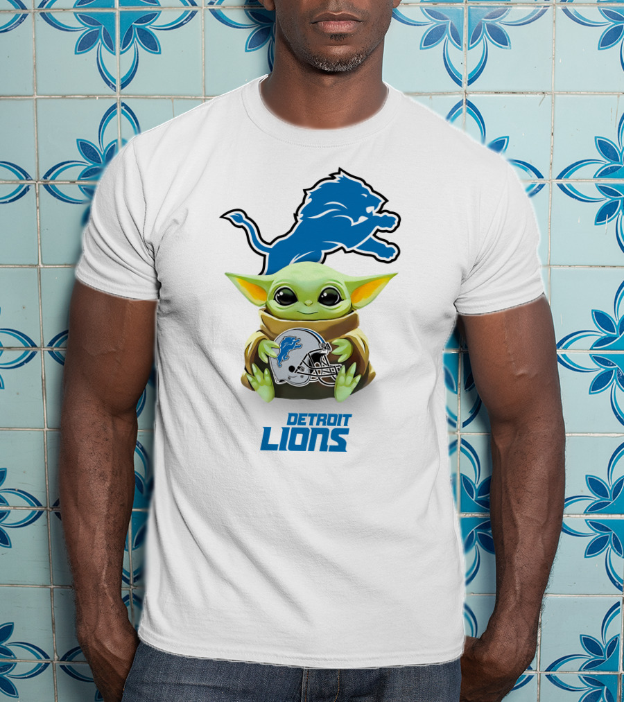 Star Wars Baby Yoda Holding Detroit Lions Helmet T-Shirt