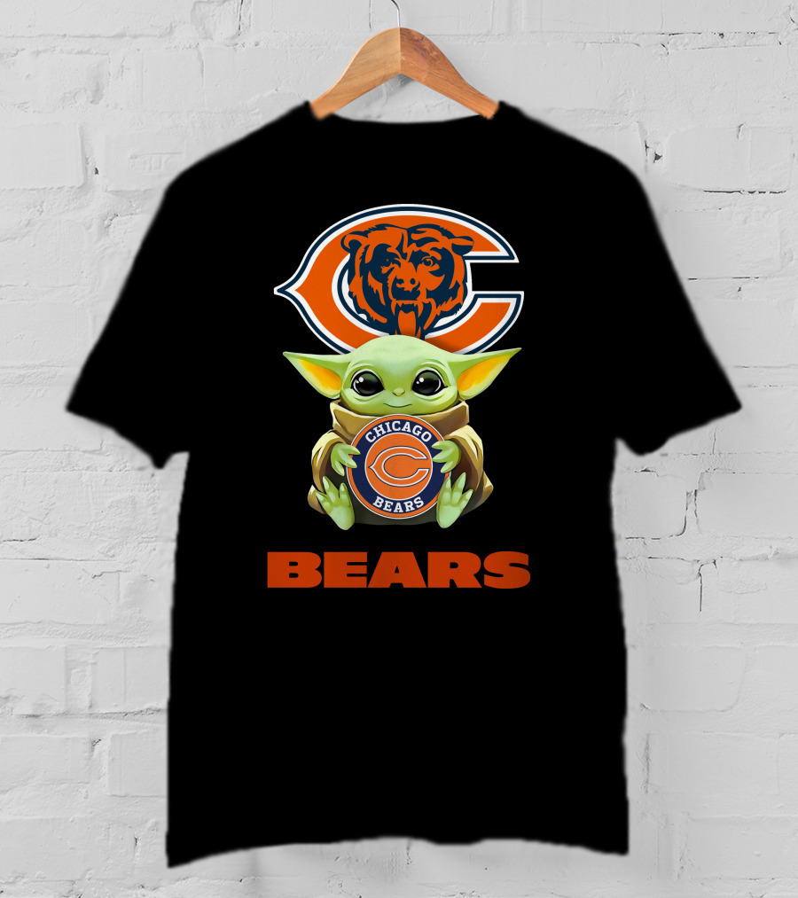 Grogu Holding Chicago Bears Logo Fans T-Shirt
