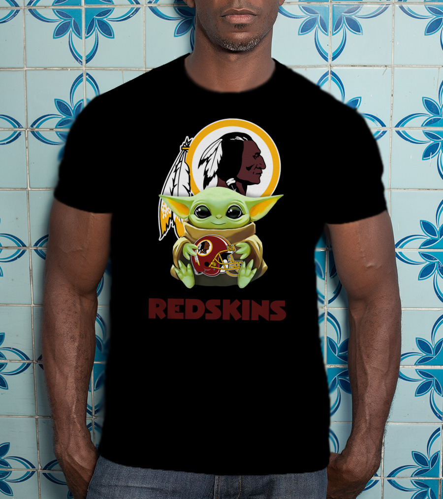 Grogu Hug Redskins Helmet Black T-Shirt