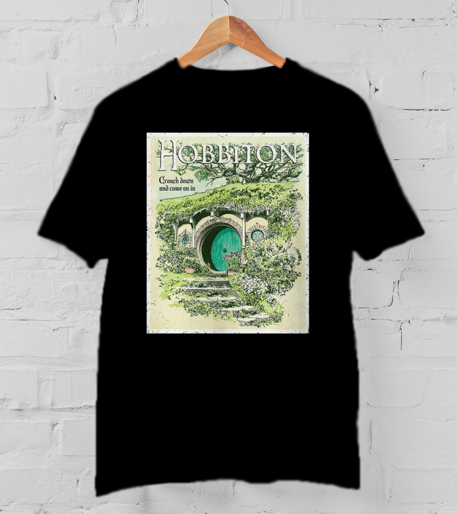 Hobbiton Crouch Down And Come On In With Illustrated Green Door And Garden Path T-Shirt