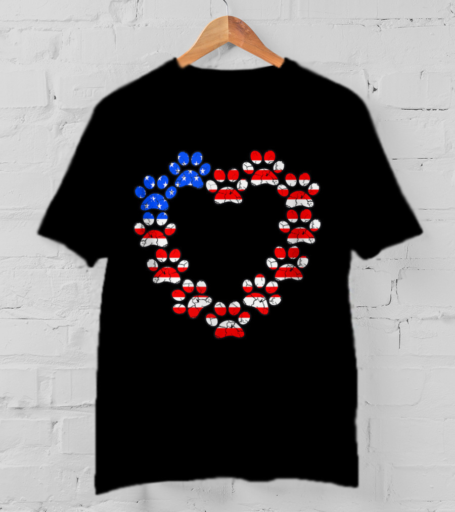 USA Flag Cat Dog Paw Prints Heart Animal Lover Patriotic Emblem T-Shirt