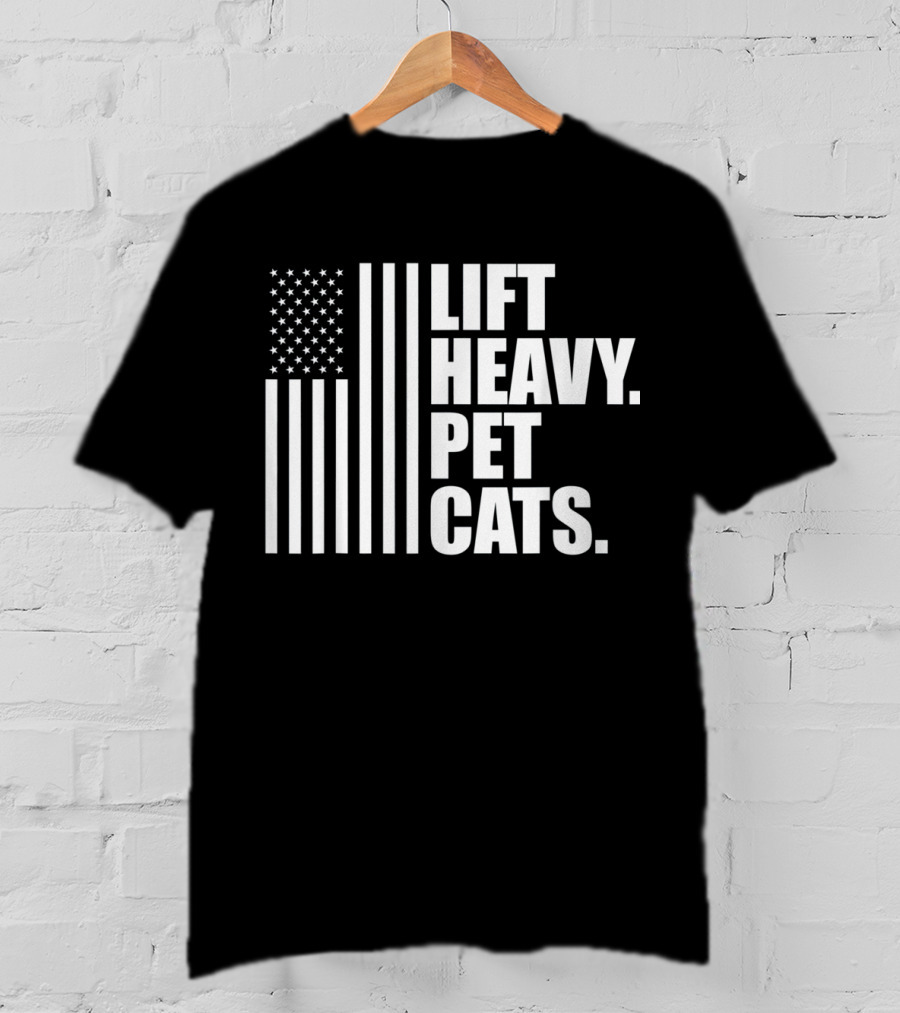 Lift Heavy Pet Cats American Flag Weightlifters T-Shirt