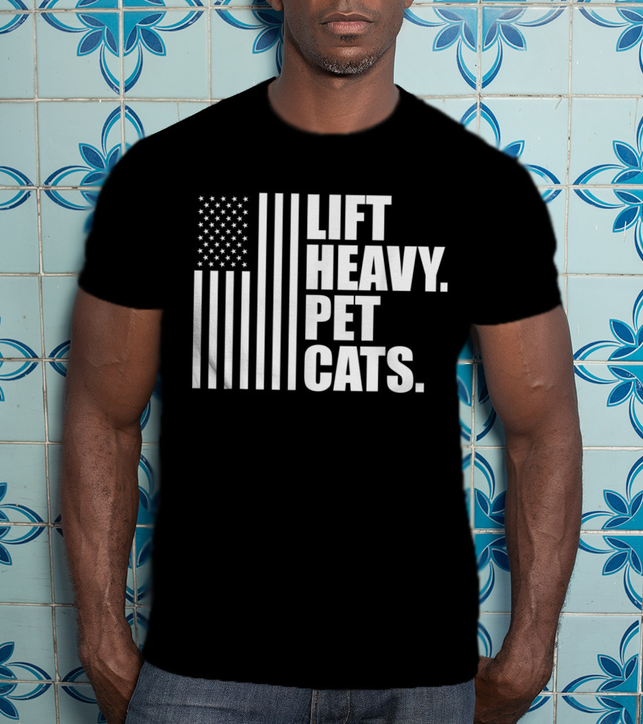 Lift Heavy Pet Cats American Flag Weightlifters T-Shirt