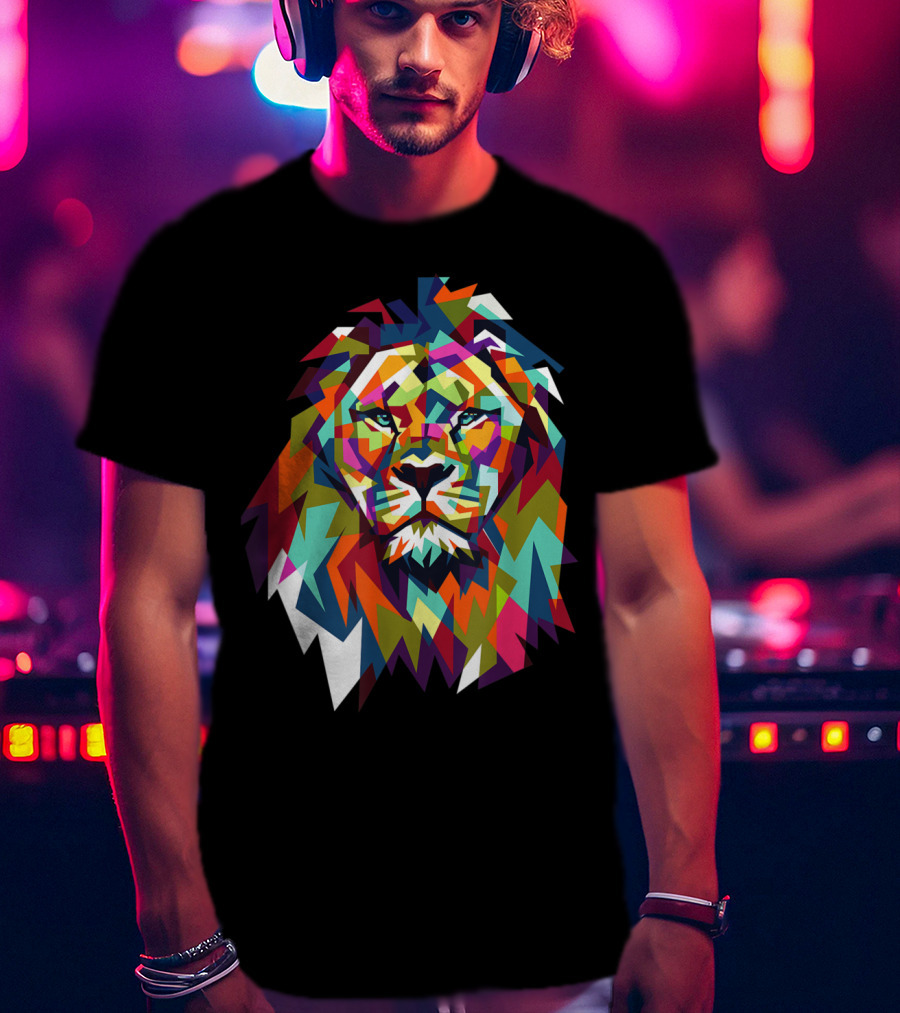 Cool Trendy Geometric Leo African Lion Cat T-Shirt