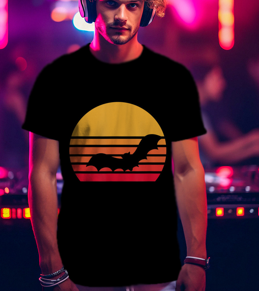 Vintage Sunset Halloween Bat Vampire T-Shirt