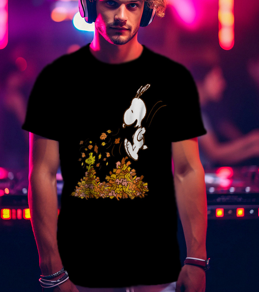 Funny Snoopy Jumping Into Leaves Peanuts Charlie Brown T-Shirt